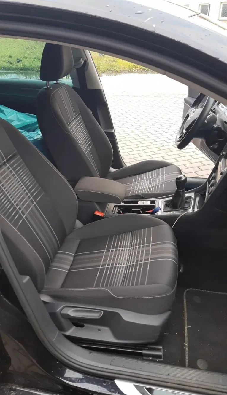 Volkswagen Golf cena 56999 przebieg: 60000, rok produkcji 2016 z Nowe Miasto Lubawskie małe 742